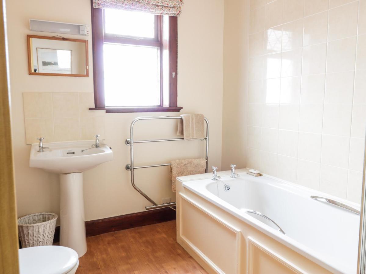 Duns Courtyard Cottage מראה חיצוני תמונה